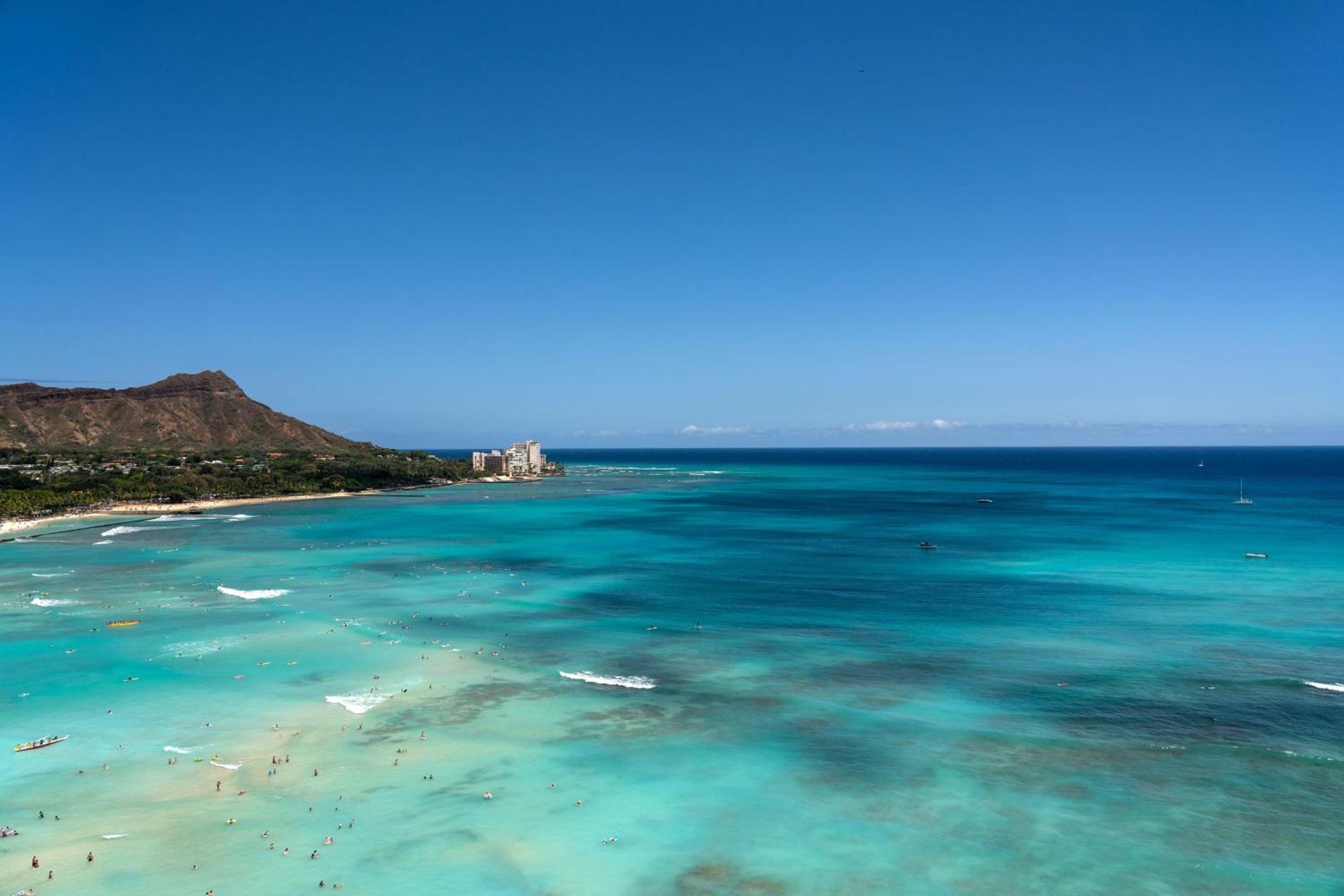 Sheraton Waikiki Beach Resort Honolulu Exterior photo