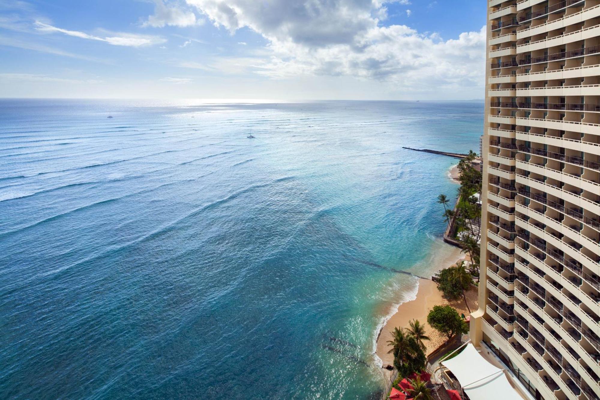 Sheraton Waikiki Beach Resort Honolulu Exterior photo